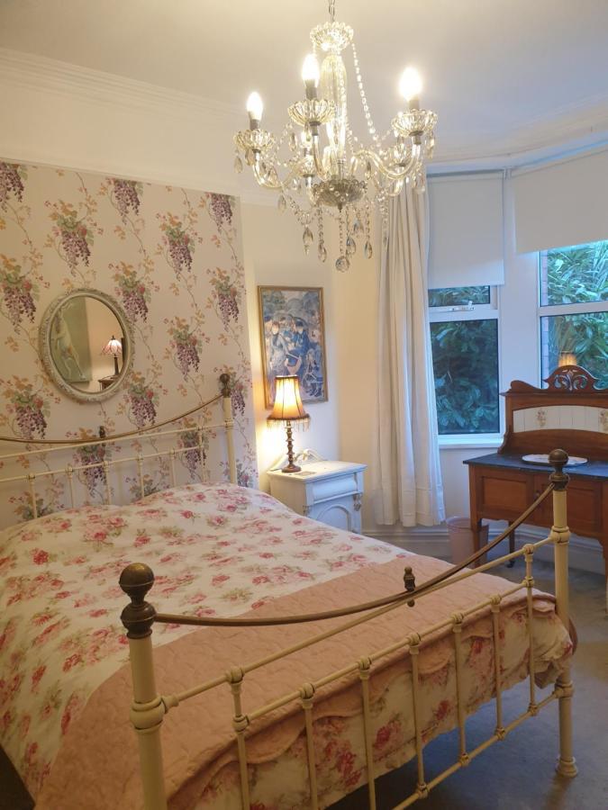 Private Room Near Roath Lake/Park كارديف المظهر الخارجي الصورة