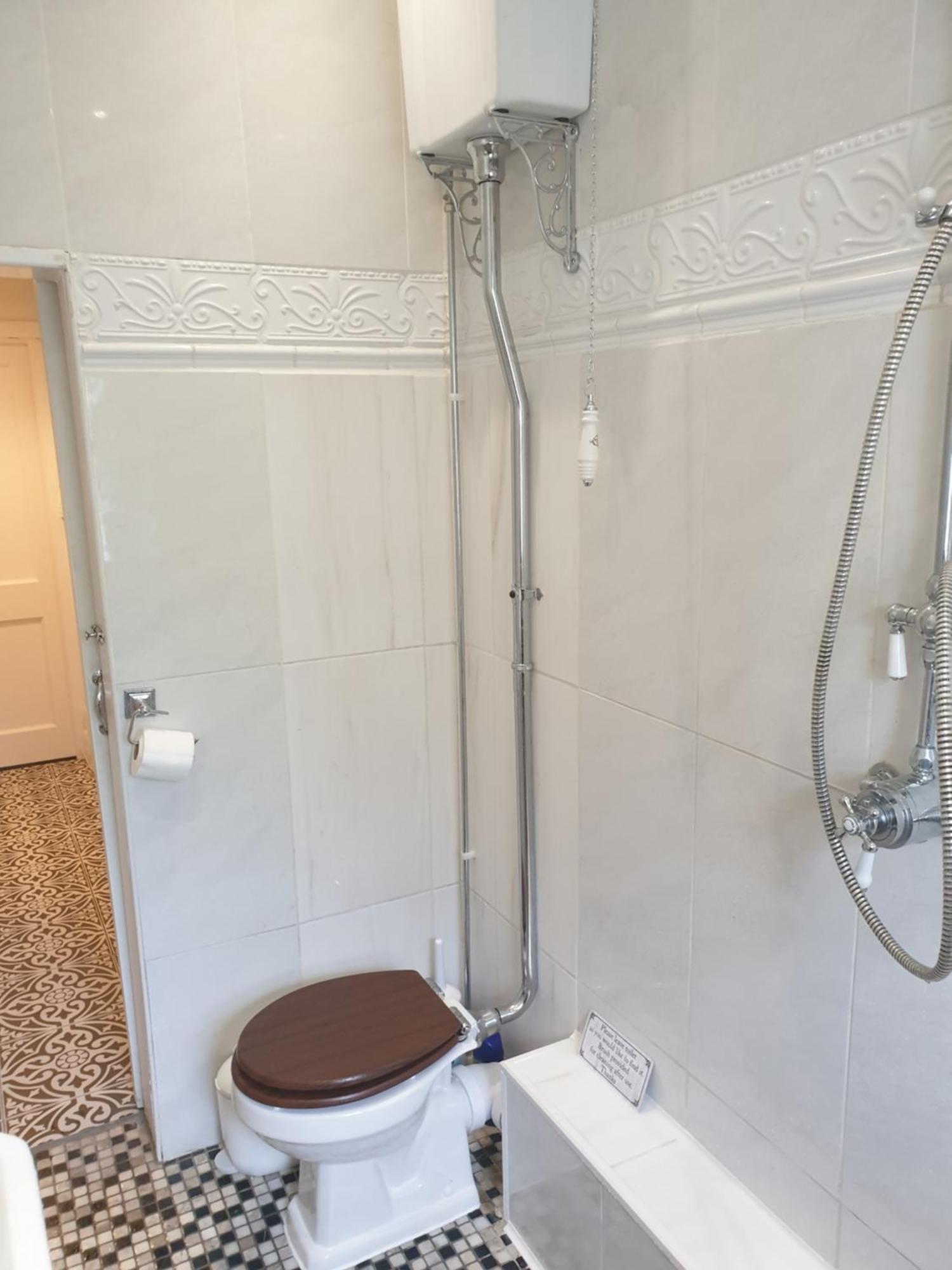 Private Room Near Roath Lake/Park كارديف المظهر الخارجي الصورة